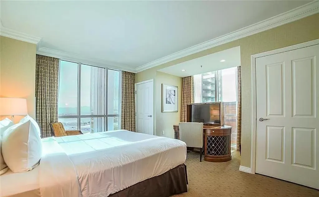 Mgm Signature Large Corner Balcony #4F7 Las Vegas 0*,  USA