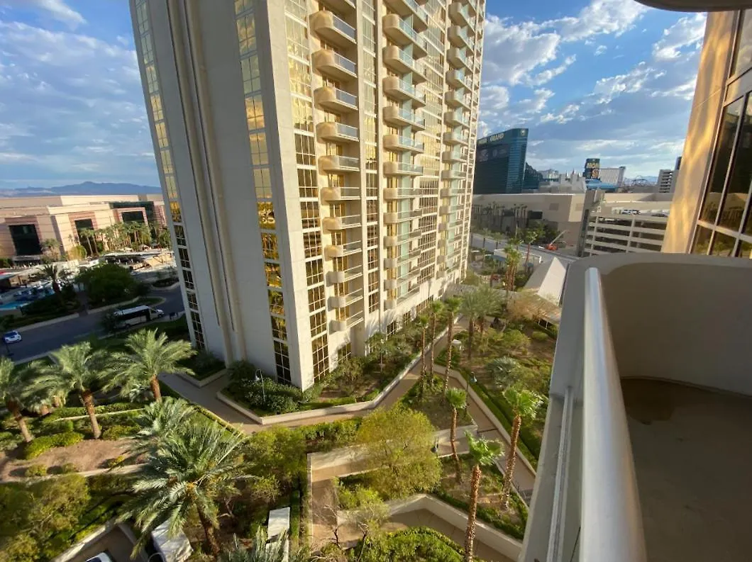 Mgm Signature Large Corner Balcony #4F7 Las Vegas Aparthotel